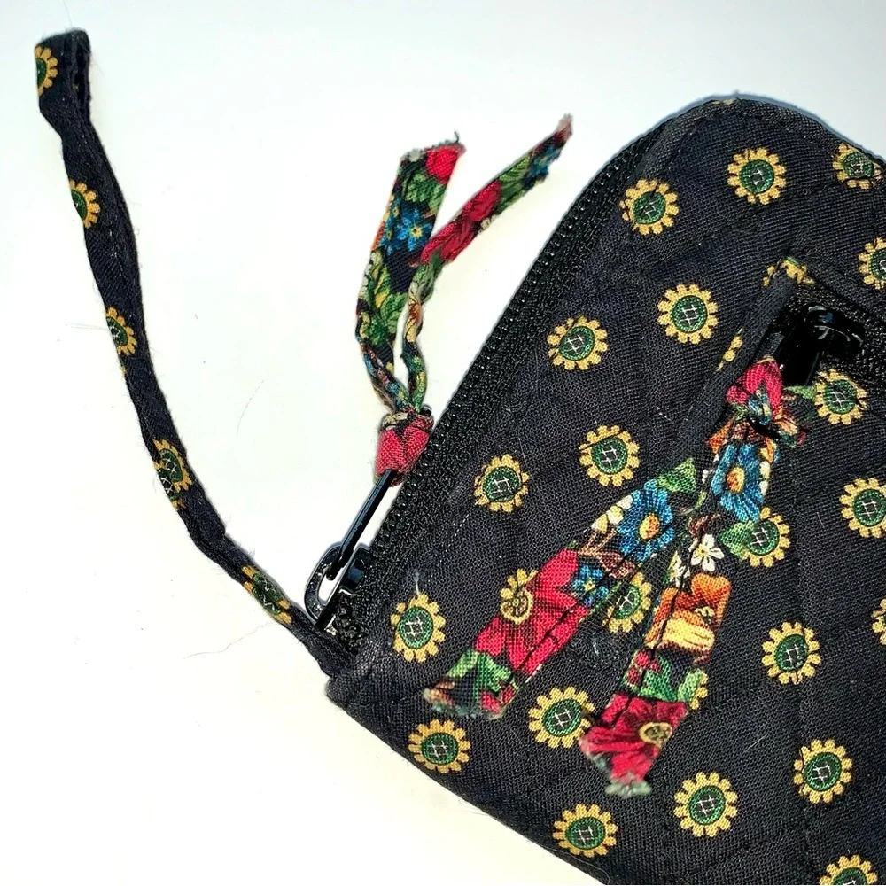Vera Bradley Vibrant Black Sunflower Zip Around Wallet Clutch Wristlet - Picture 10 of 13